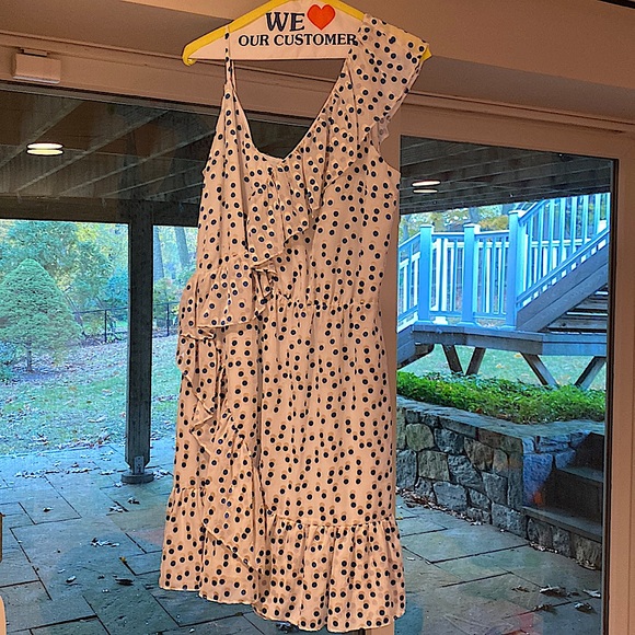 Lilly Pulitzer - EUC- Madelina Dress - M - Picture 2 of 3